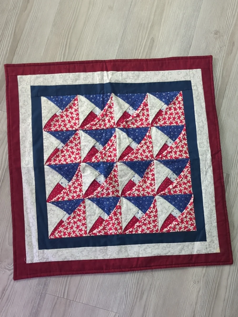 Handmade Patriotic Cathedral Window Quilt Wall Hanging 3D Americana Decor